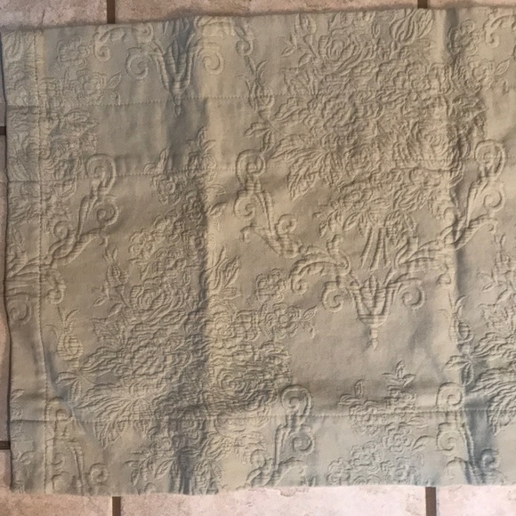 Pair of  Light Green Floral Scroll Curtain Valance/Toppers - Picture 2 of 14